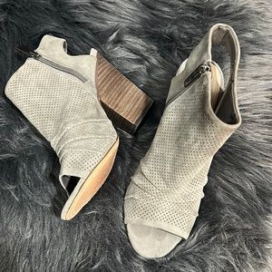 Vince Camuto Booties